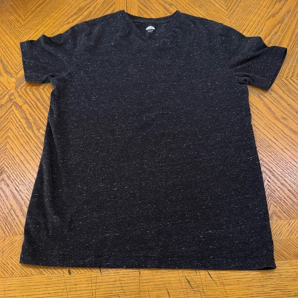 Old Navy short sleeve v neck